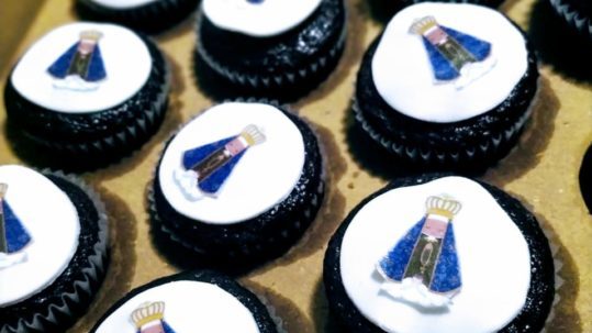 Cupcakes Personalizados en Bogotá con Impresiones comestibles cupcakes