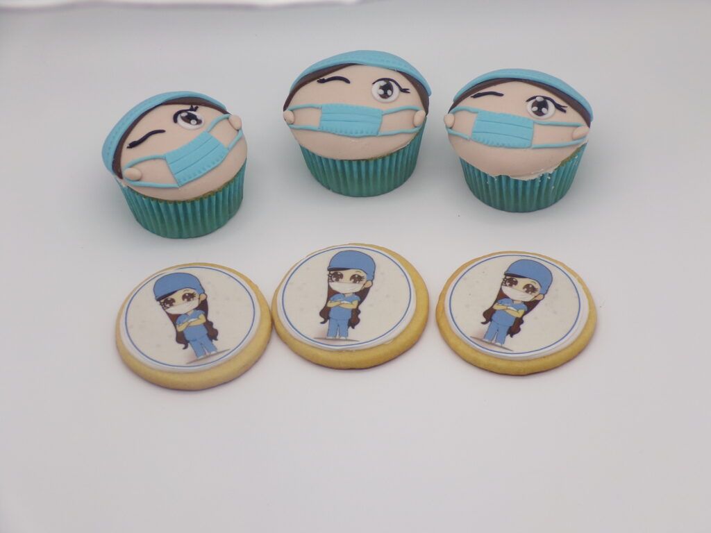 Galletas Personalizadas en Bogotá 60 Galletas personalizadas de enfermera
