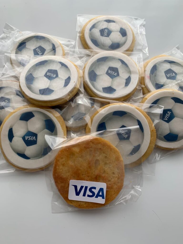 Galletas Personalizadas en Bogotá 62 Galletas balón de fútbol motivo