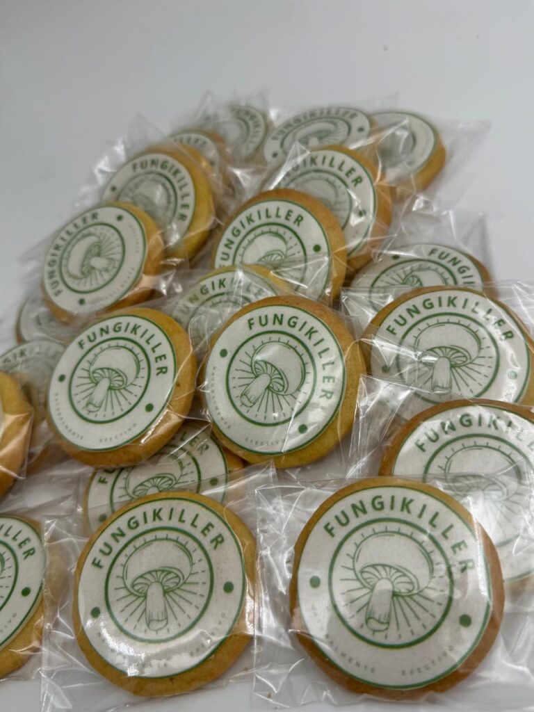 Galletas Personalizadas en Bogotá 58 Hermosa personalización de galletas corporativas con Logo de la empresa fungikiller